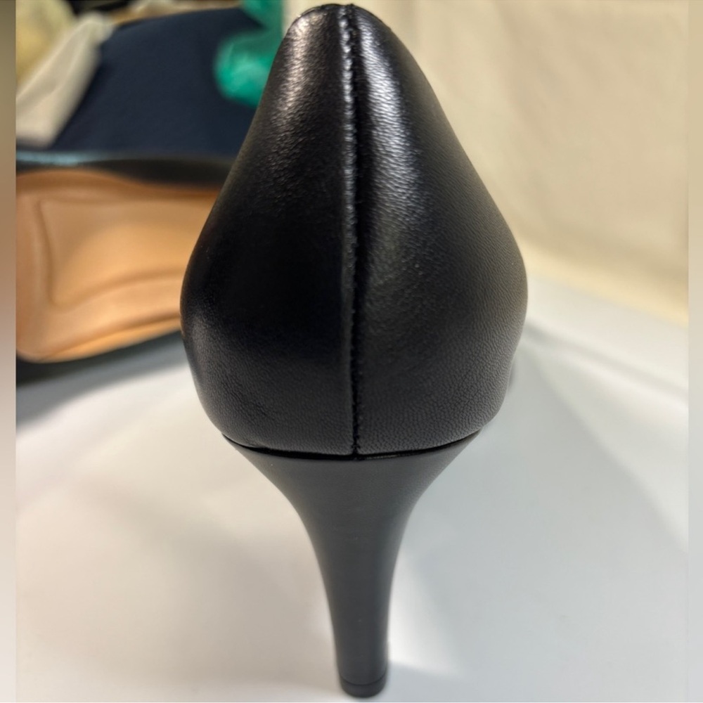 Naturalizer Elegant Black Leather Women's Pumps NWOB Size 8 Office Pin Up Retro - Picture 5 of 9